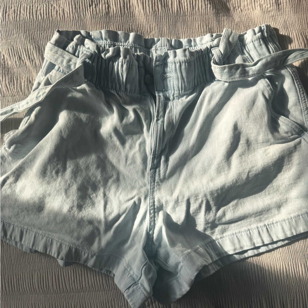 American Eagle Outfitters Mom Shorts - Picture 3 of 6